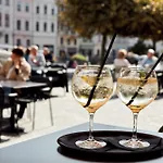 Zlata Ladjica Boutique Hotel